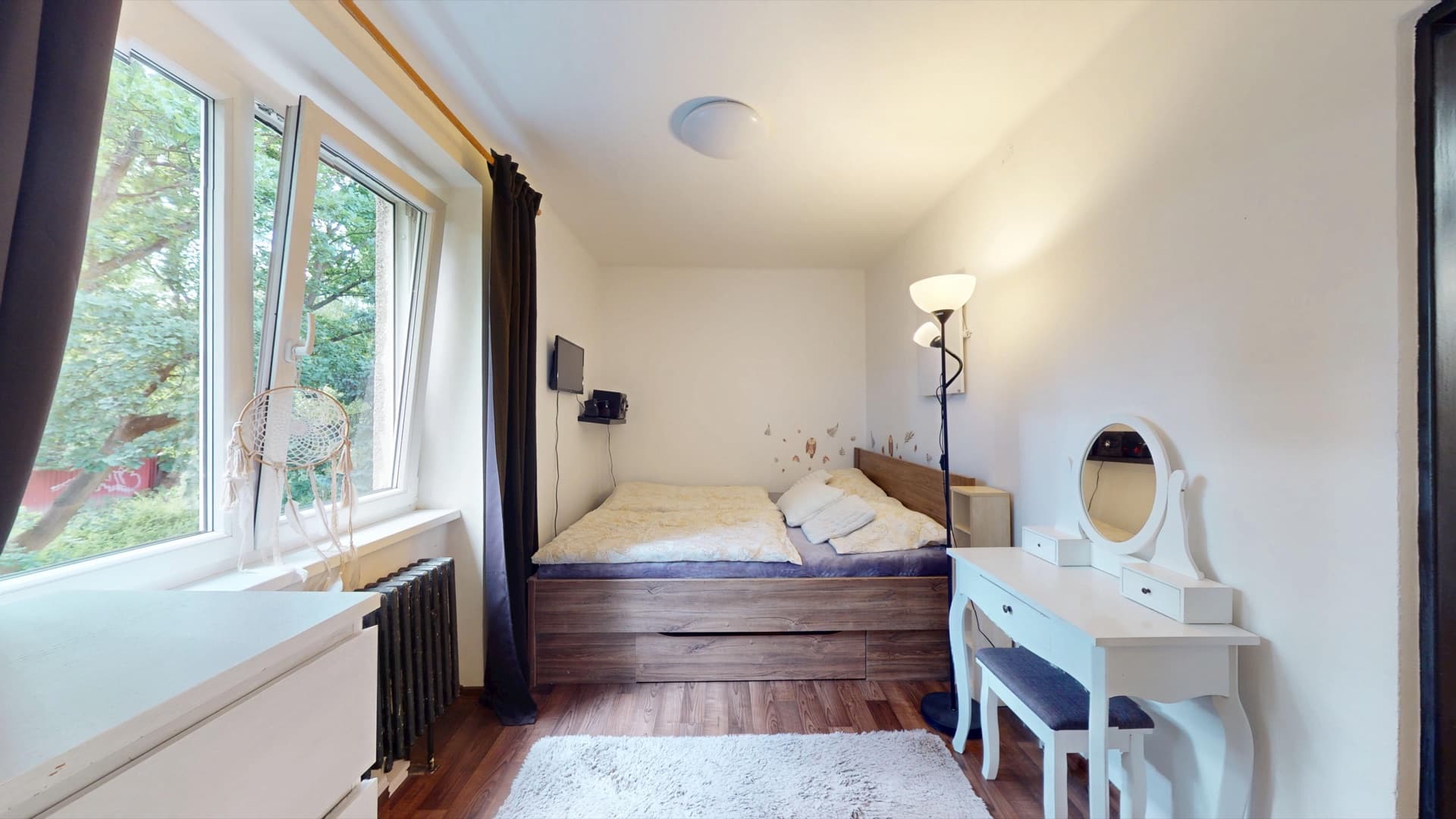 Ložnice · 12,6 m²
